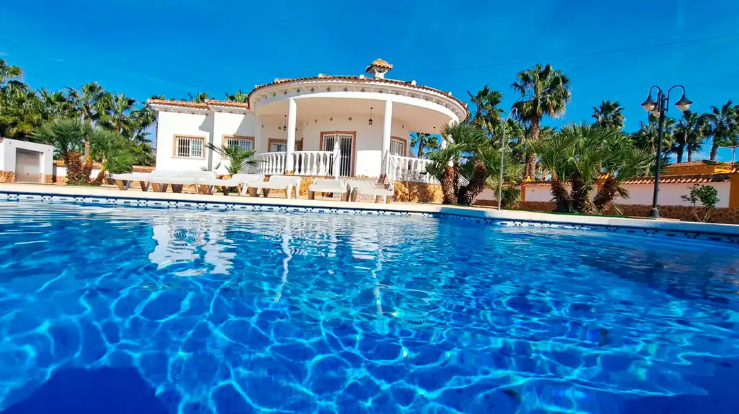 Villa con piscina in vendita a Camino del Hondo, imagen 3