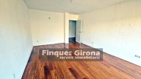 Photo 3 of Flat for sale in Calle Jocs Olímpics de Barcelona, Palau, Girona