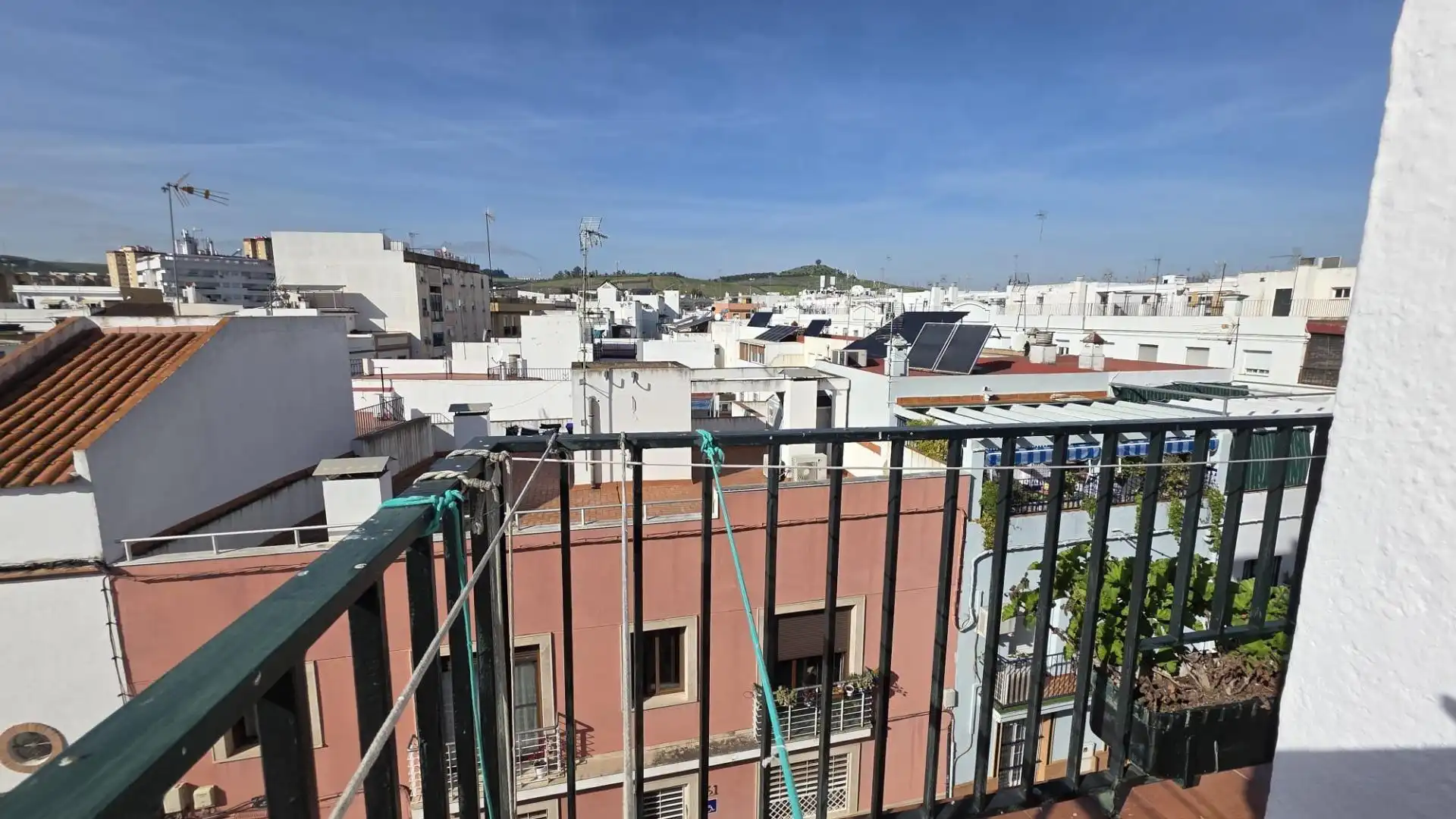 Vista exterior de Piso en venta en Camas con Aire acondicionado y Balcón