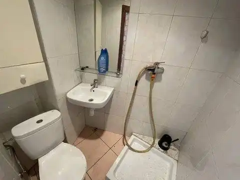 Bathroom of Commercial properties for rent in Manresa