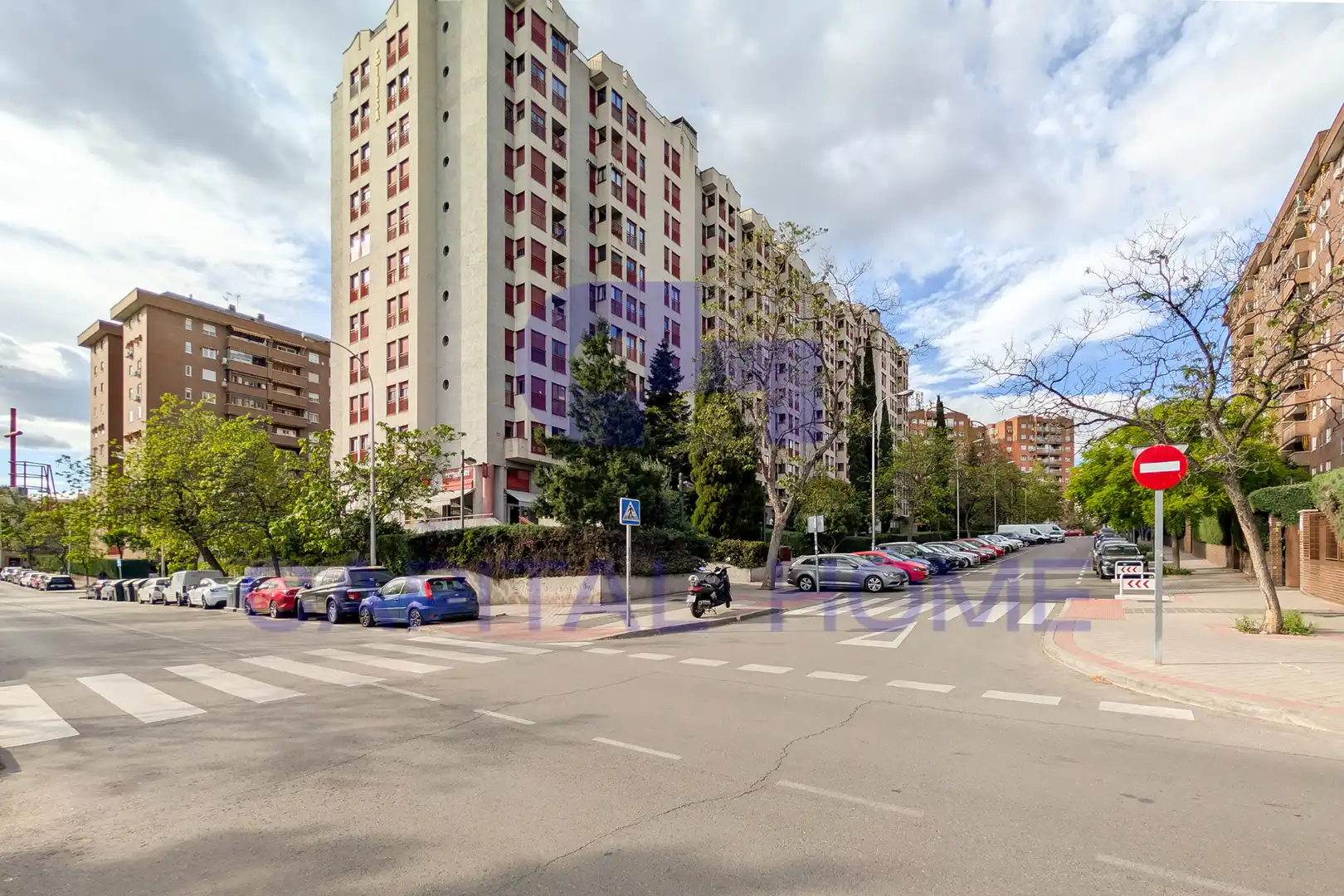 Vista exterior de Estudio en venta en Madrid con Parquet y Terraza
