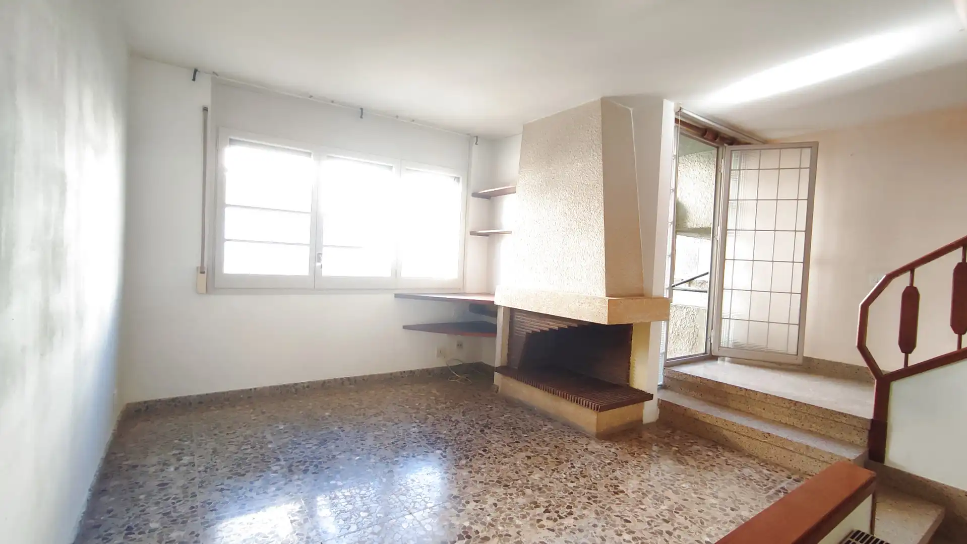 Sala de estar de Casa adosada en venta en Súria con Calefacción, Terraza y Trastero