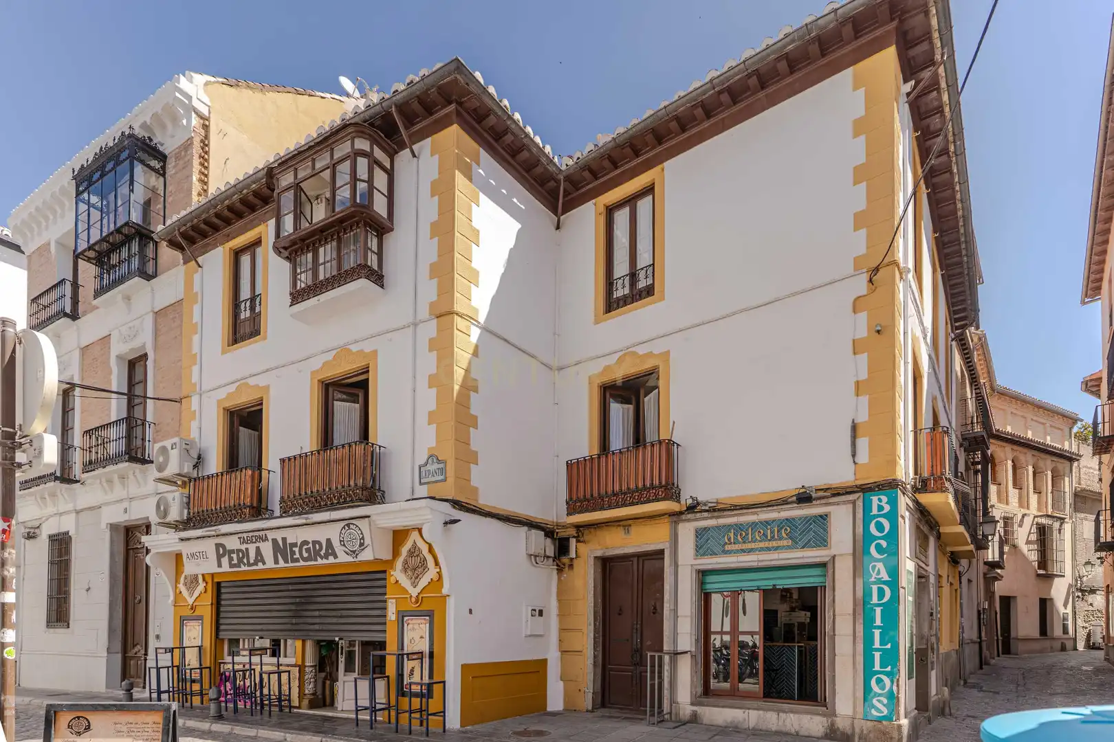 Vista exterior de Casa o xalet en venda en Granada