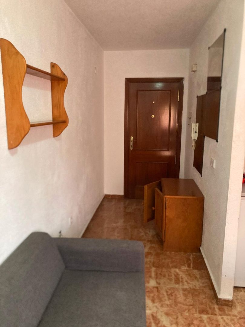 Bedroom of Apartment to rent in  Jaén Capital  with Air Conditioner, Heating and Furnished