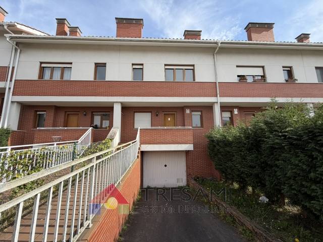 Casa-chalet en Venta en CAMINO DE LA VIESCA, 32 en La Fresneda