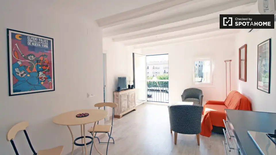 Piso con terraza en alquiler en Ciutat Vella