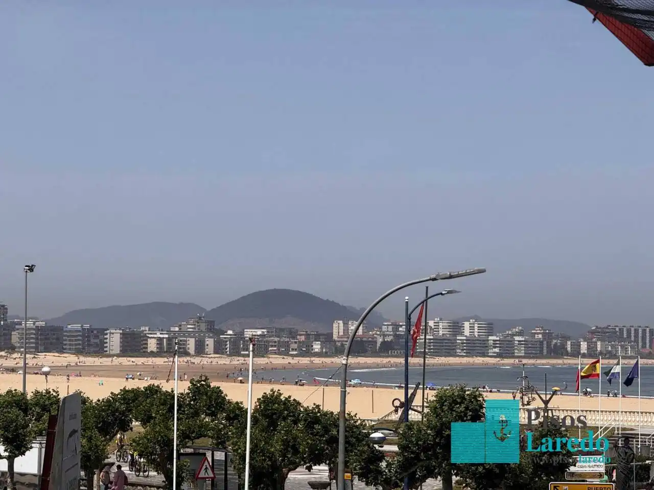 Außenansicht von Wohnung zum Verkauf in Laredo mit Heizung