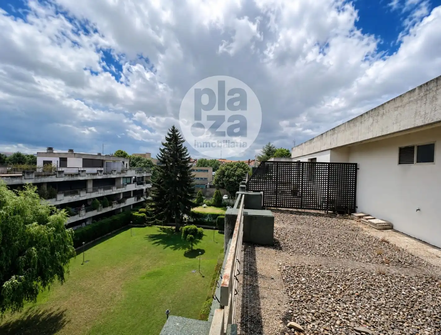 Terrasse von Maisonette zum Verkauf in Burgos mit Heizung, Terrasse und Abstellraum