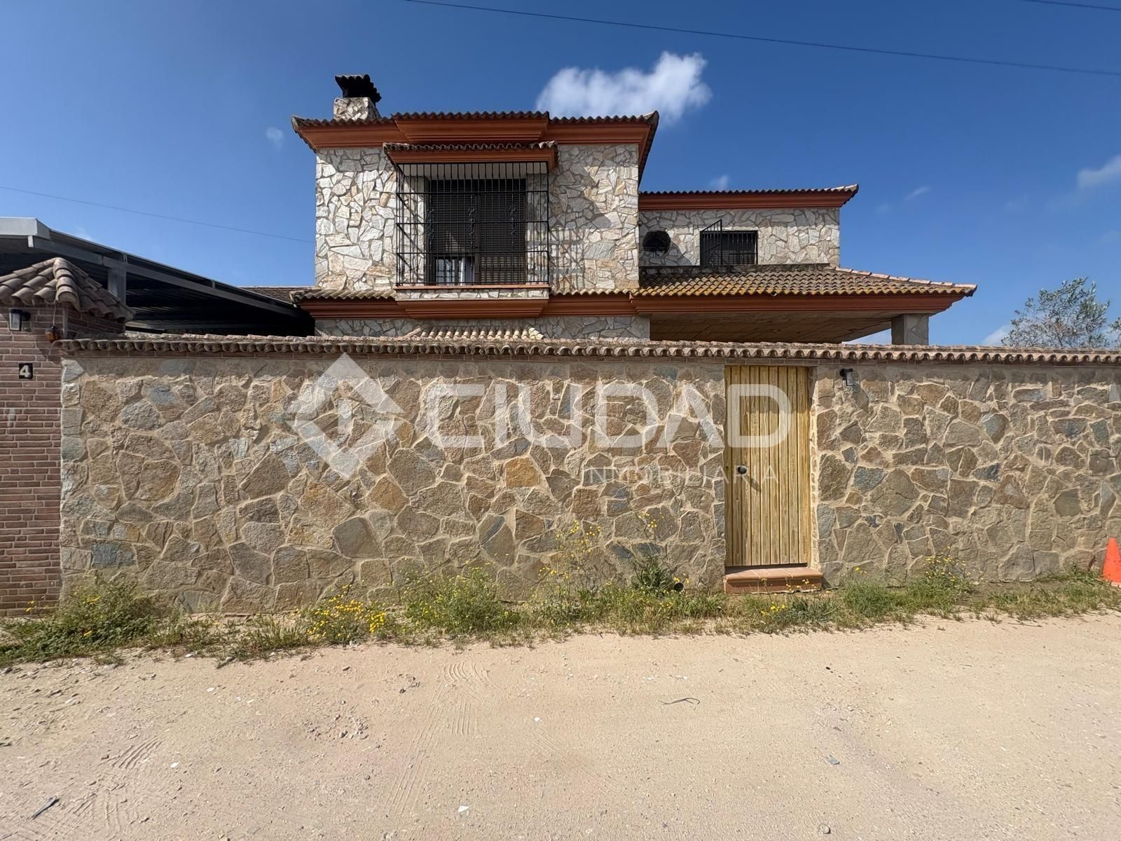 Exterior view of House or chalet for sale in Sanlúcar de Barrameda  with Private garden, Terrace and Storage room