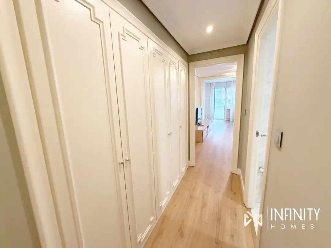 Piso en venta en Bilbao  con Calefacción, Terraza y Balcón