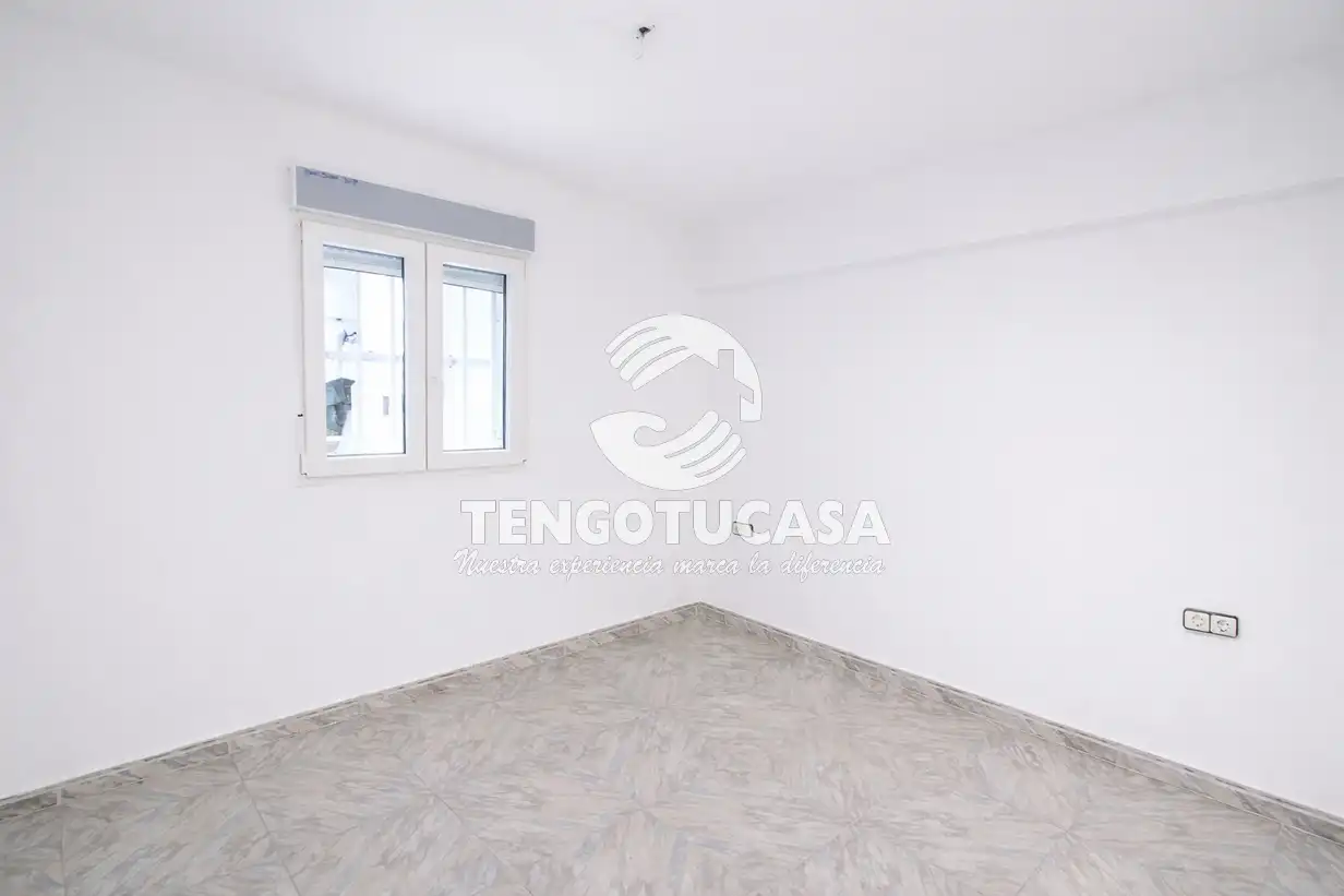 Habitación de Piso de alquiler en Madrid con Calefacción, Horno y Lavadora