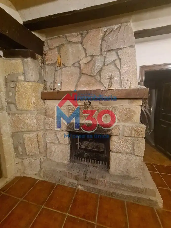 Houses for sale in Miranda de Ebro  with Heating