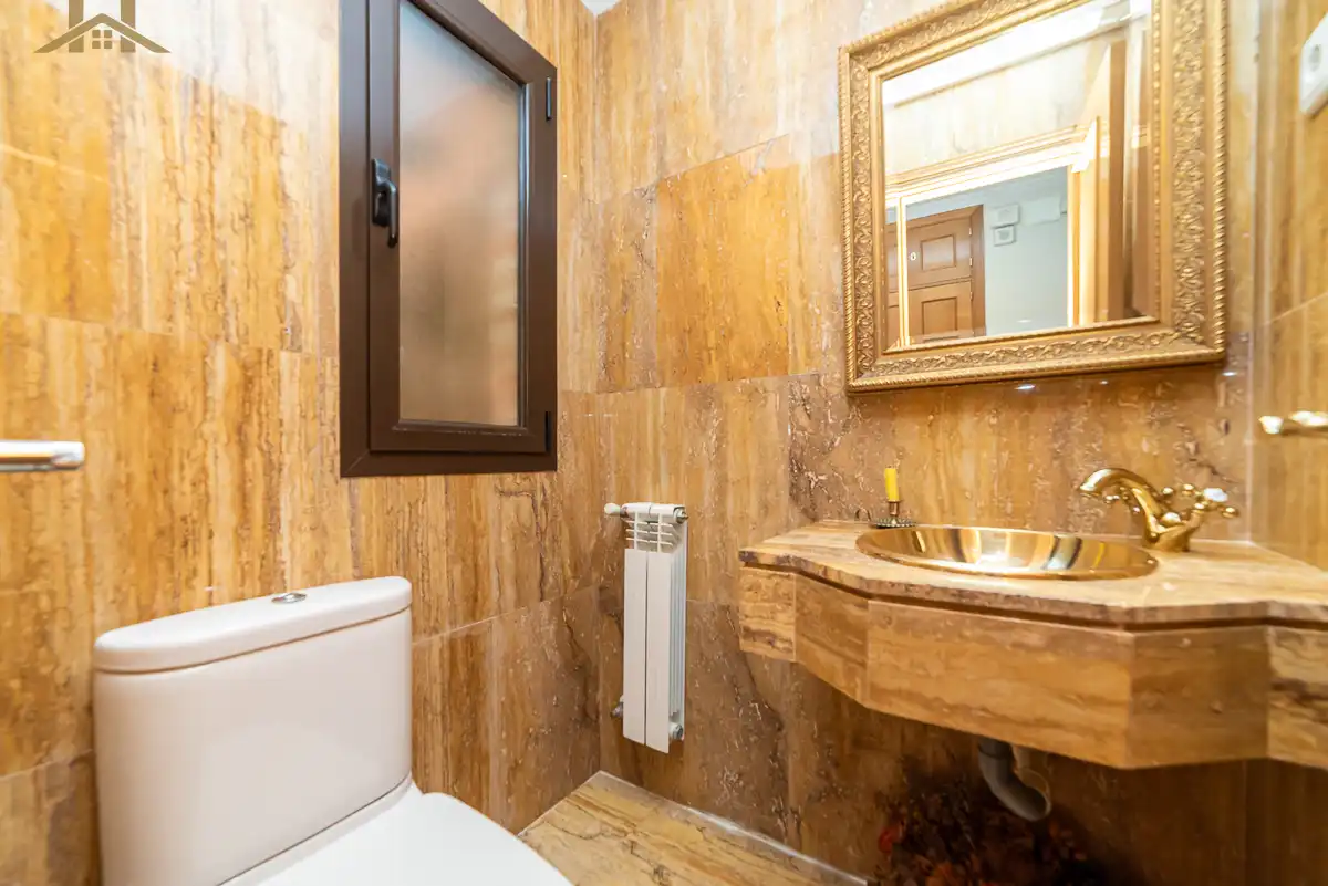 Bathroom of Detached homes for sale in Villanueva del Pardillo  with Air Conditioner, Heating and Private garden