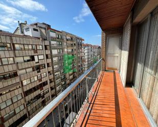 Exterior view of Flat to rent in Ourense Capital   with Balcony