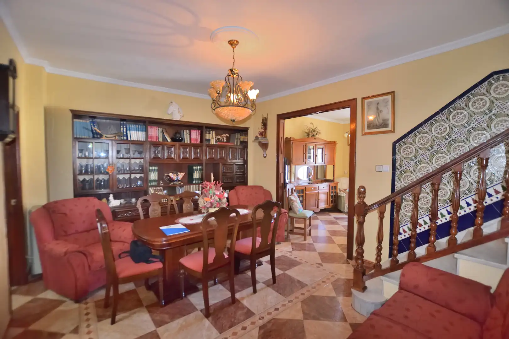 Maison mitoyenne avec terrasse à vendre à El Gastor