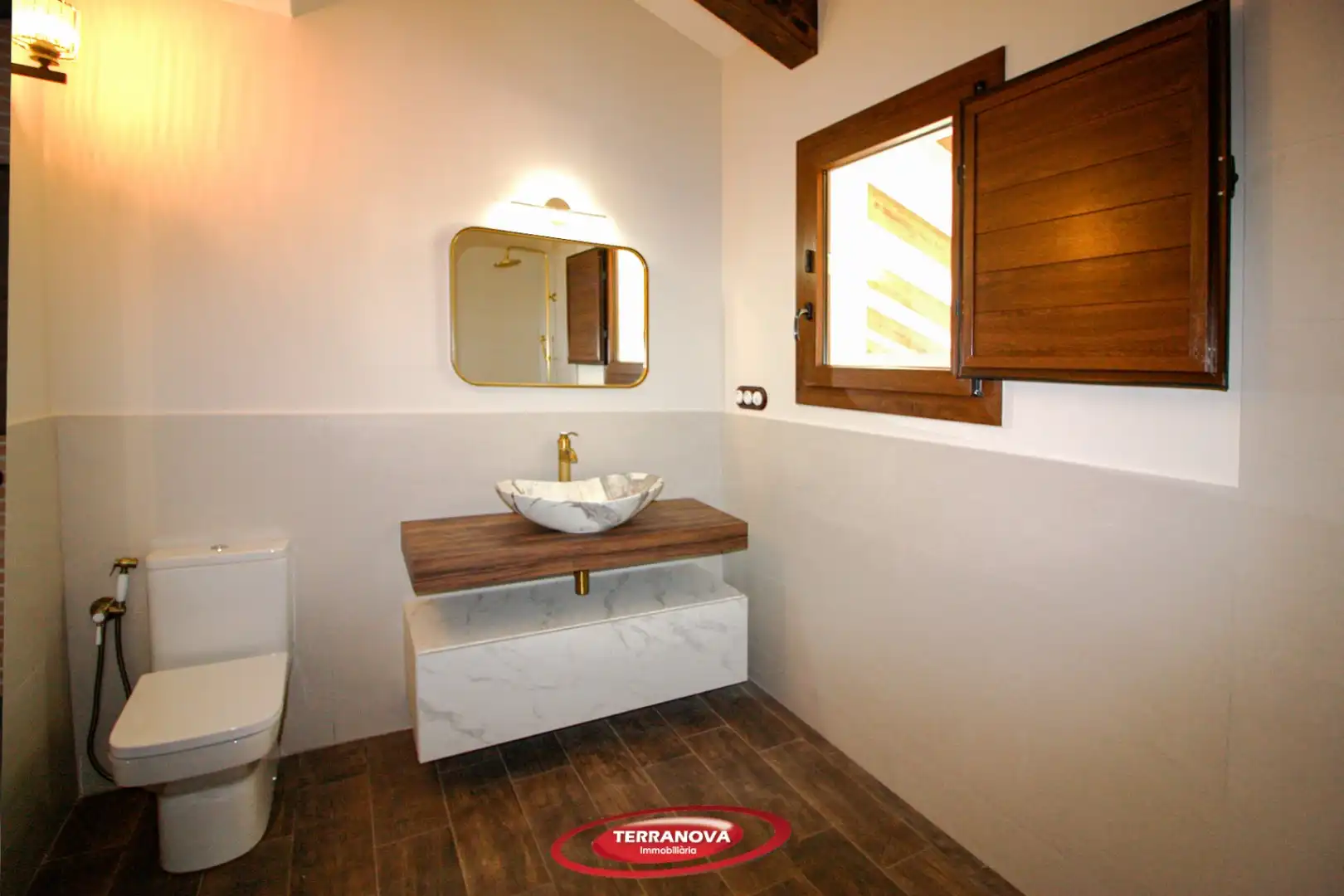 Bathroom of Houses for sale in L'Ametlla del Vallès  with Air Conditioner, Heating and Terrace