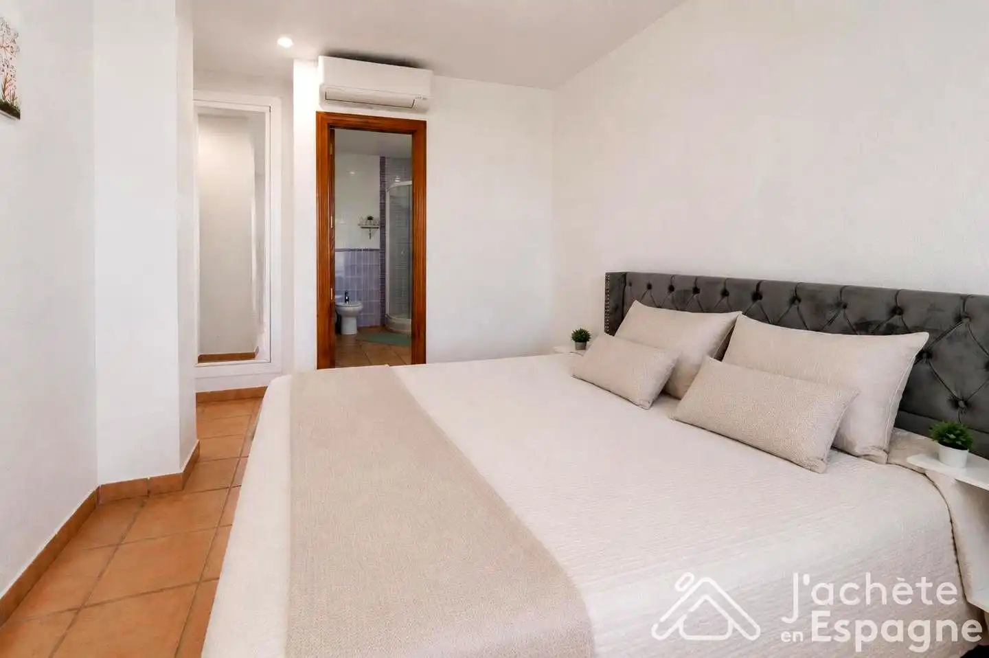 Casa bifamiliare con piscina in vendita a Calle Barcelona, imagen 9