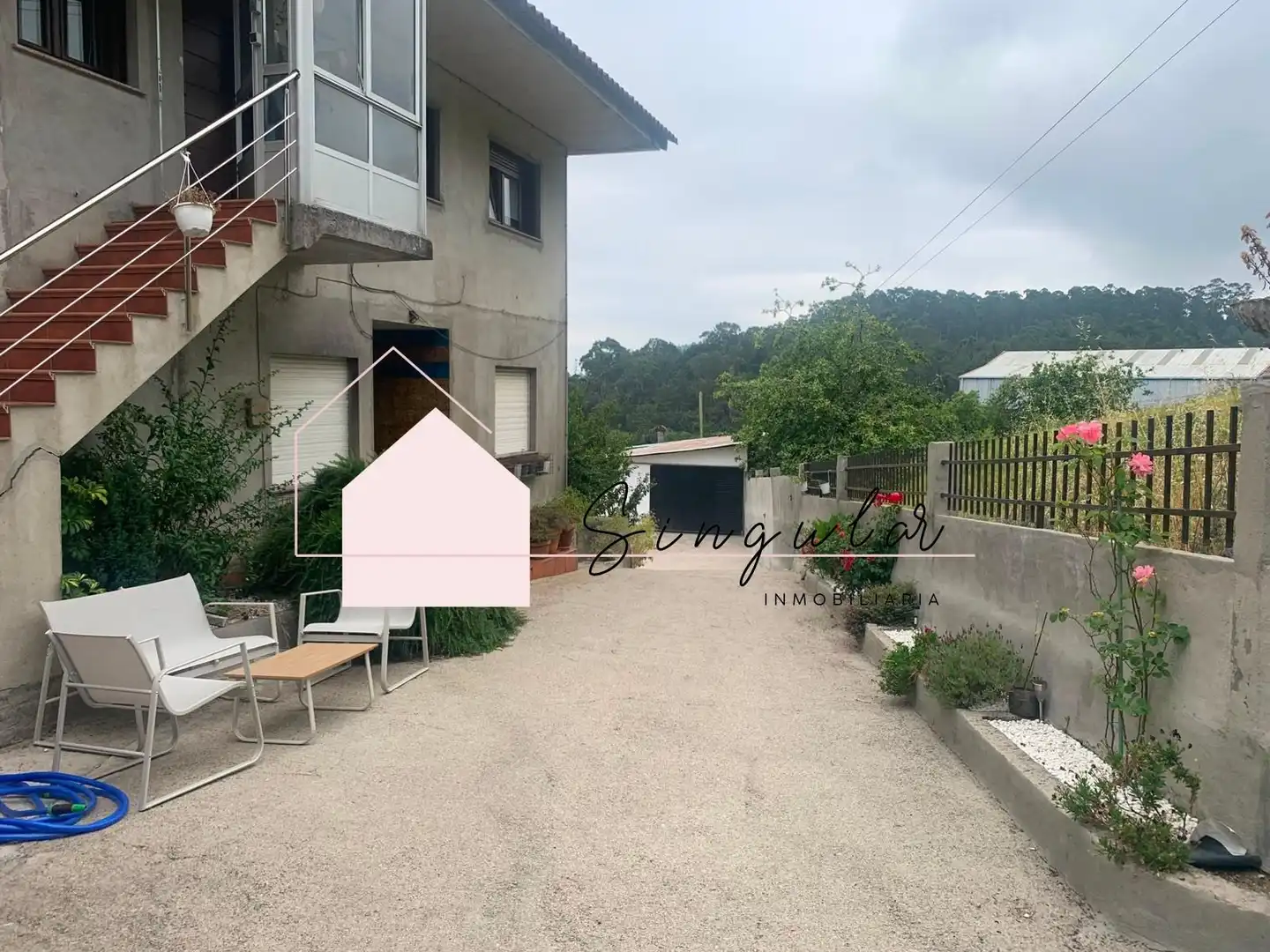 Vista exterior de Piso en venta en Mos