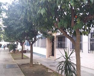 Vista exterior de Pis en venda en  Huelva Capital