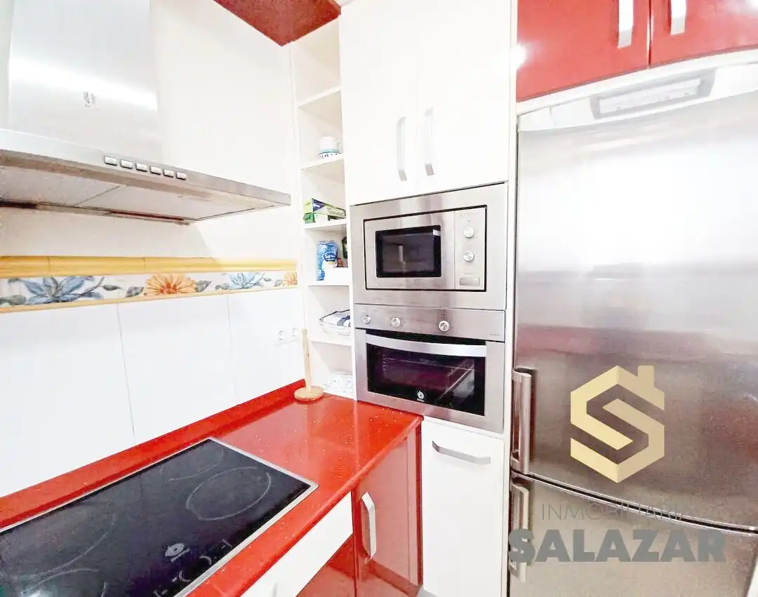 Cocina de Piso de alquiler en Bilbao  con Calefacción y Trastero