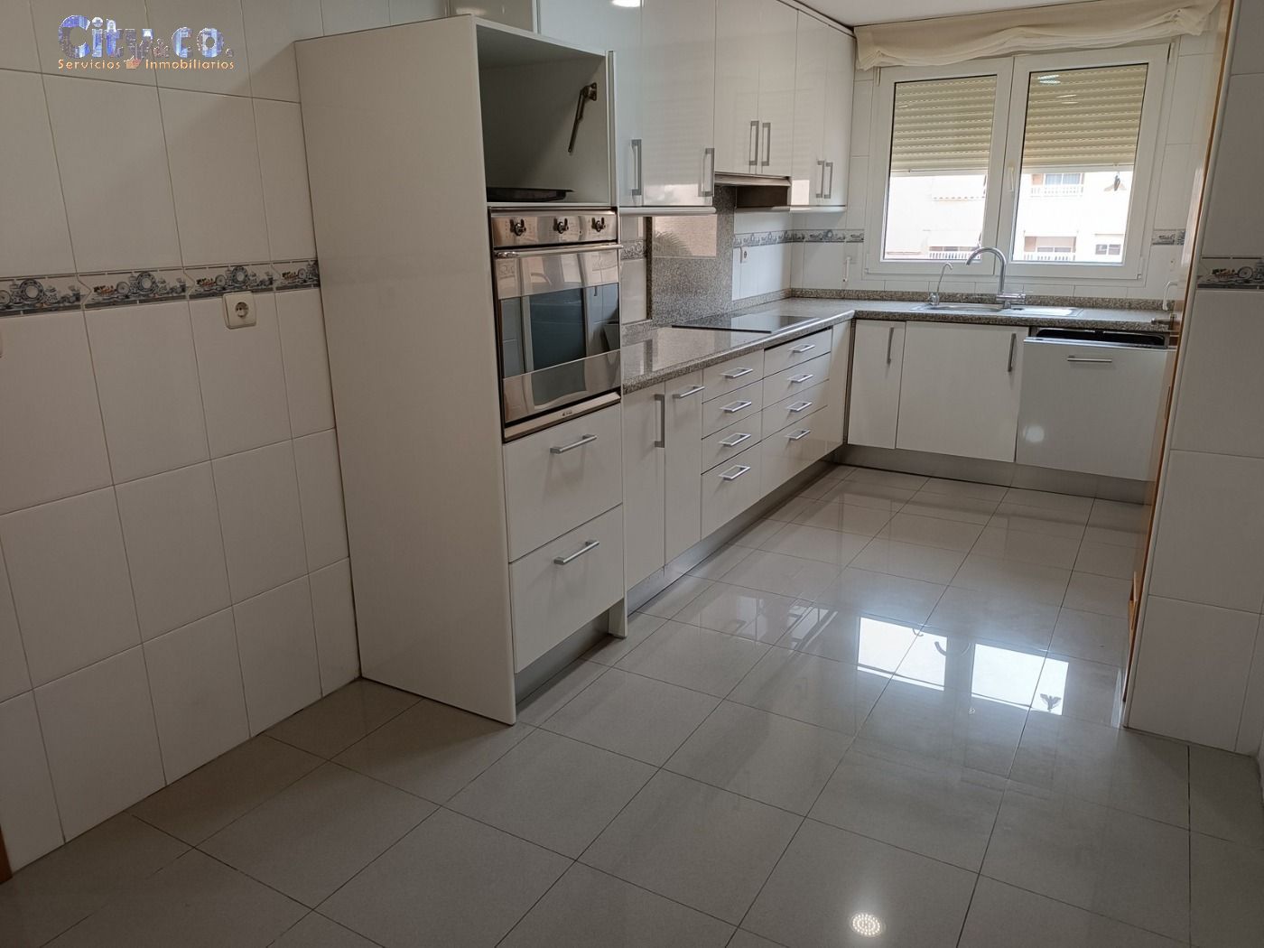 Flat for sale in Centro, Casco Urbano