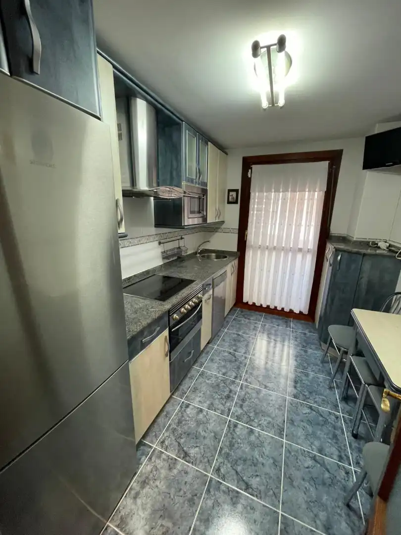 Cuina de Pis en venda en Barakaldo  amb Calefacció, Parquet i Traster