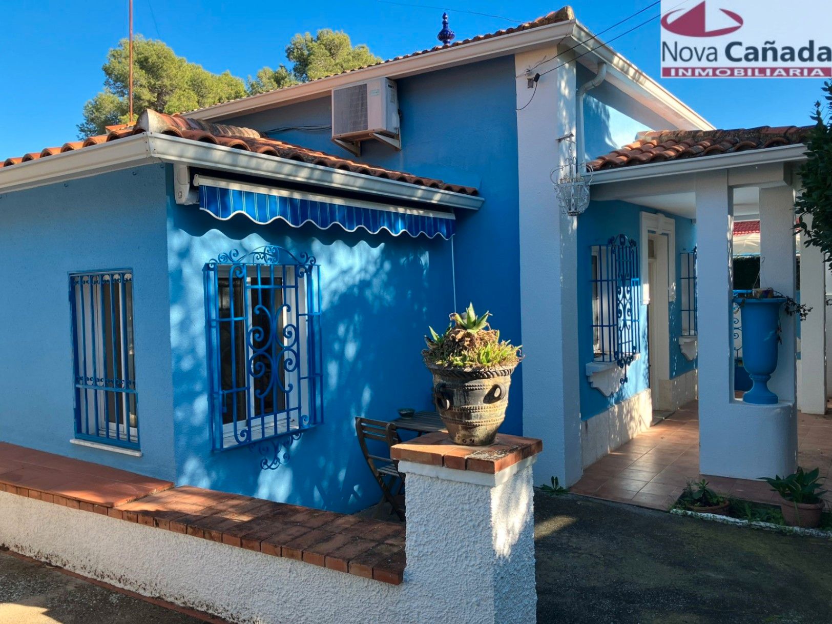 Vista exterior de Casa o chalet en venta en Paterna con Aire acondicionado, Calefacción y Jardín privado
