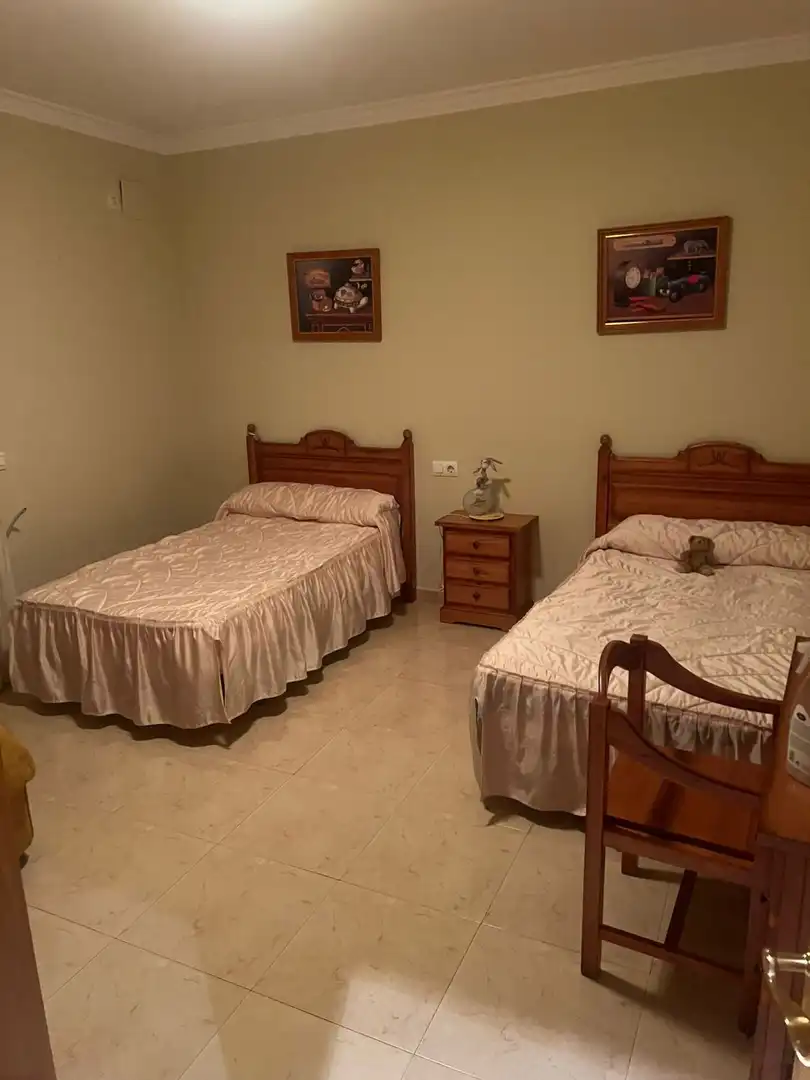 Dormitori de Casa o xalet en venda en Martos amb Aire condicionat, Calefacció i Terrassa