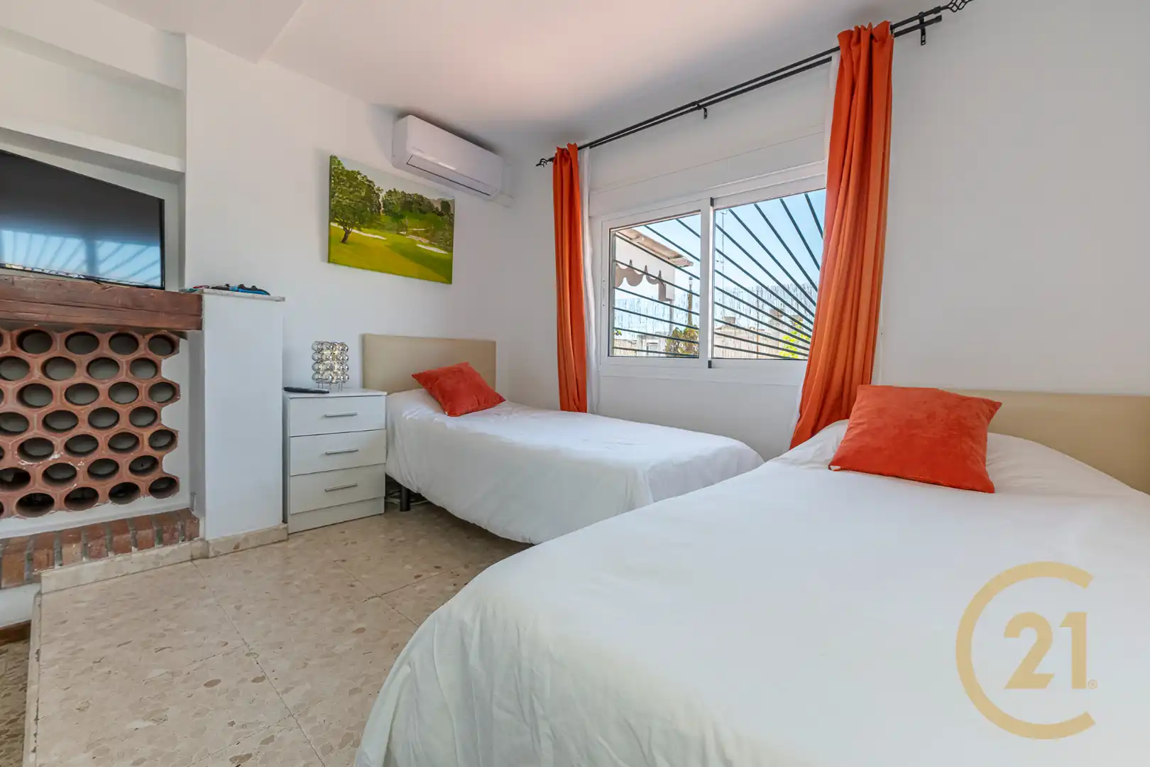 Habitación de Ático en venta en Marbella con Aire acondicionado, Terraza y Internet