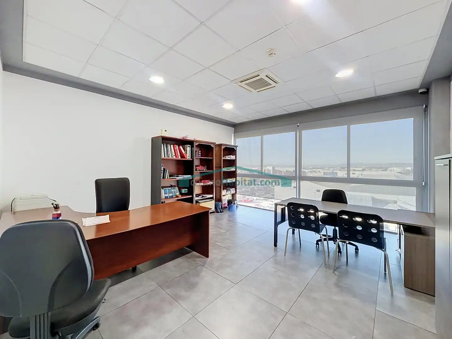 Industrial building to rent in Fuente del Jarro, imagen 10