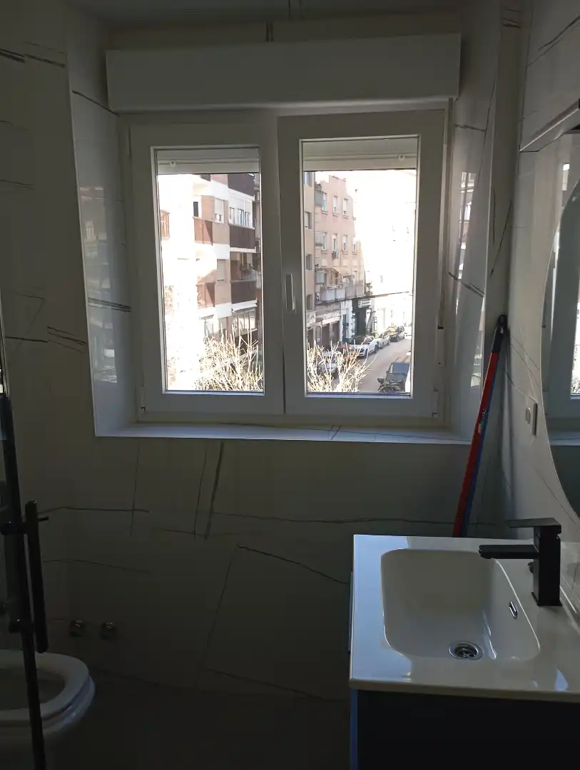 Schlafzimmer von Wohnung zur Miete in Granada mit Klimaanlage, Heizung und Möbliert