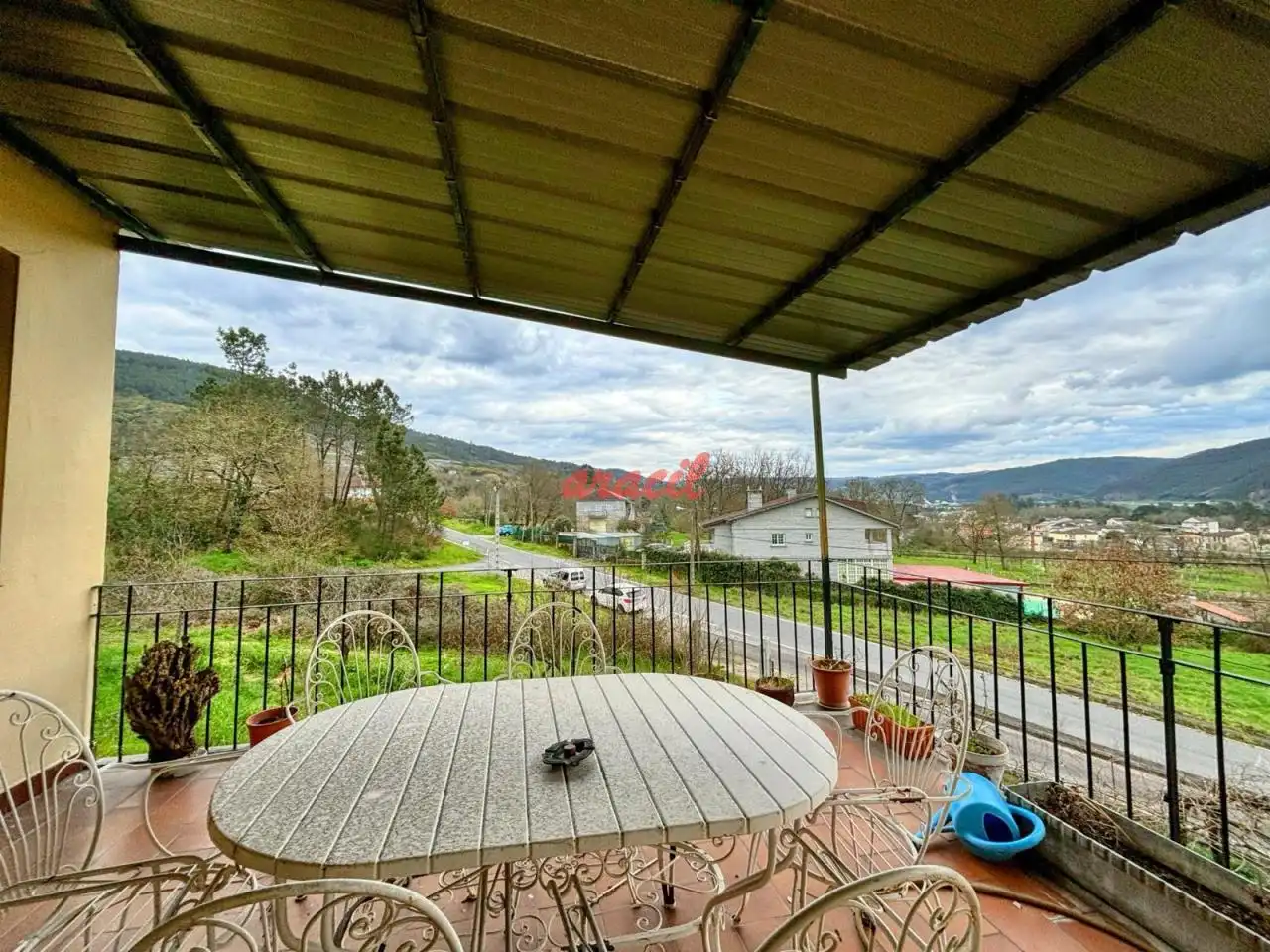 Vista exterior de Casa o chalet en venta en Ourense Capital  con Calefacción, Jardín privado y Terraza