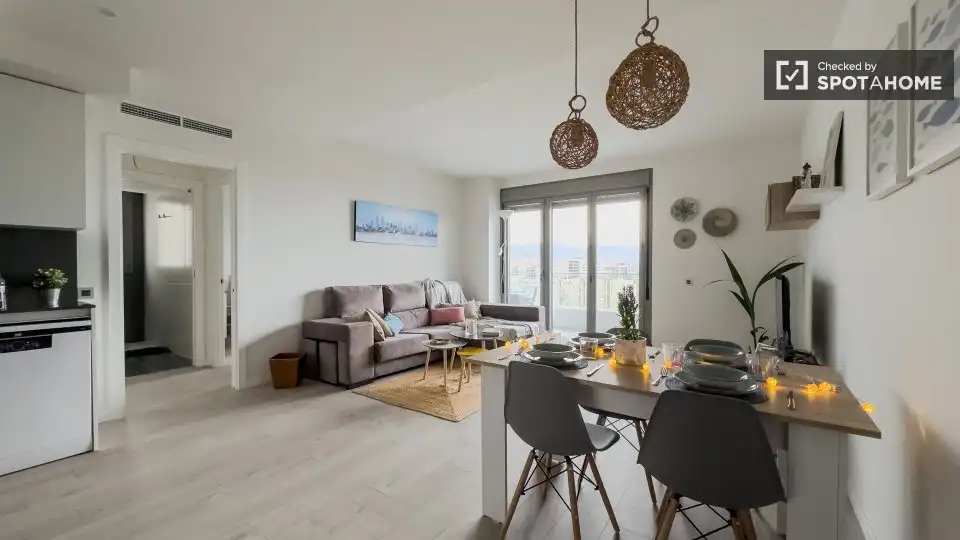 Living room of Flat for rent in Badalona  with Air Conditioner, Heating and Furnished