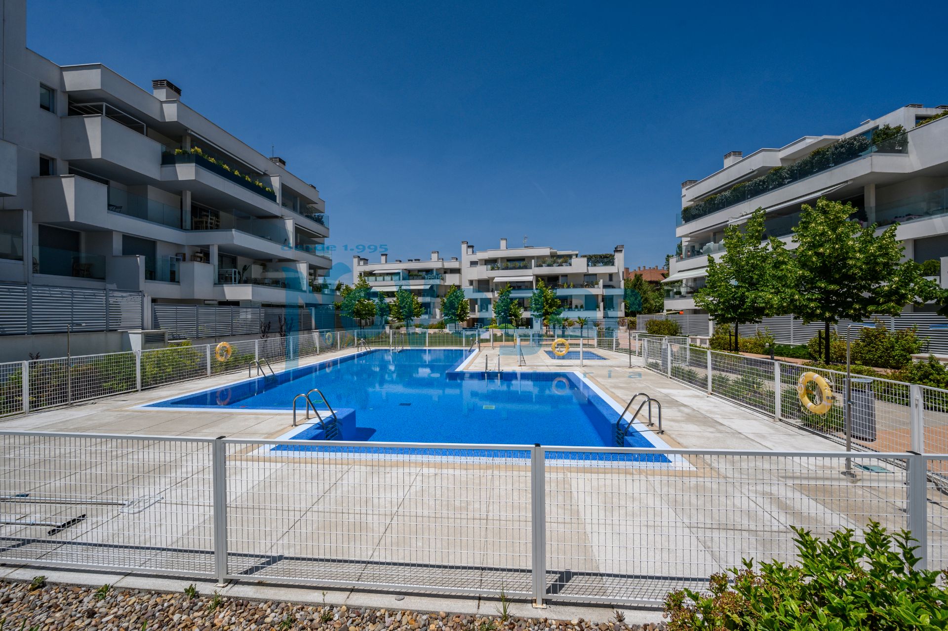 Piscina de Piso en venta en Boadilla del Monte con Aire acondicionado, Calefacción y Terraza