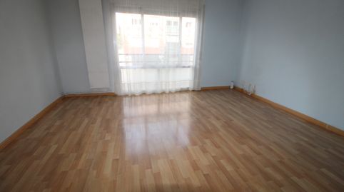 Foto 2 de Piso de alquiler en Can Borrell, Mollet del Vallès