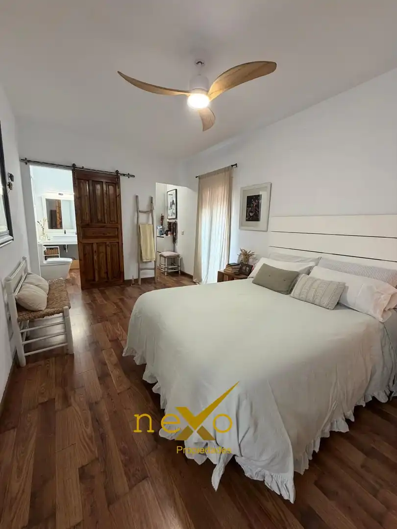 Habitación de Casa o chalet en venta en Carmona con Aire acondicionado