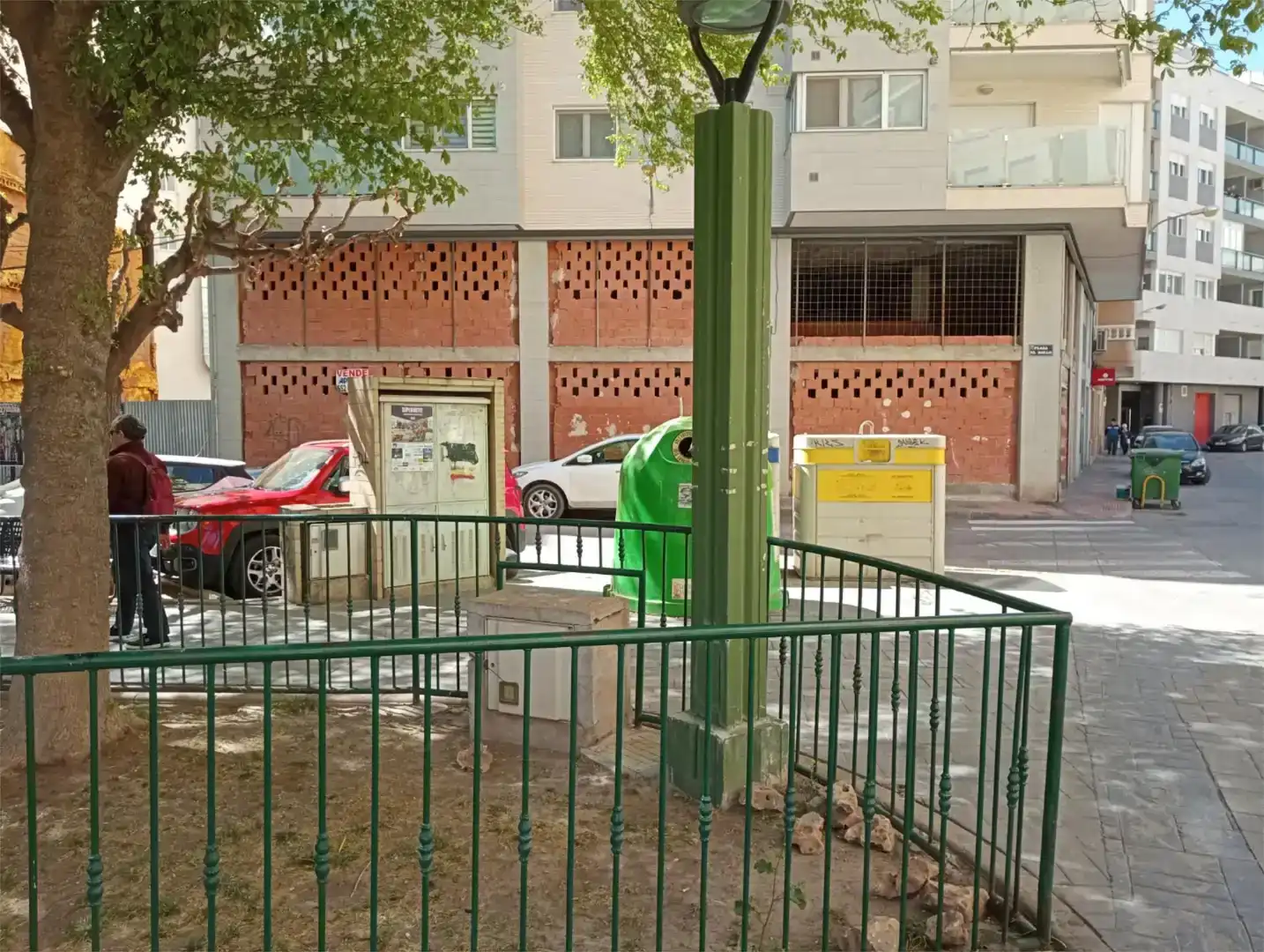 Aparcament de Planta baixa en venda en Maestro Carrascosa - Banda de Música