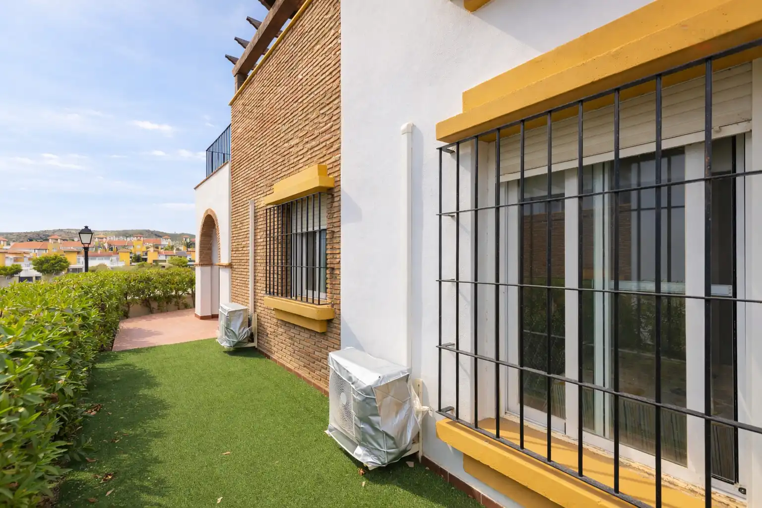 Terraced house with pool for sale in Avenida Cañada Julián 8, imagen 6