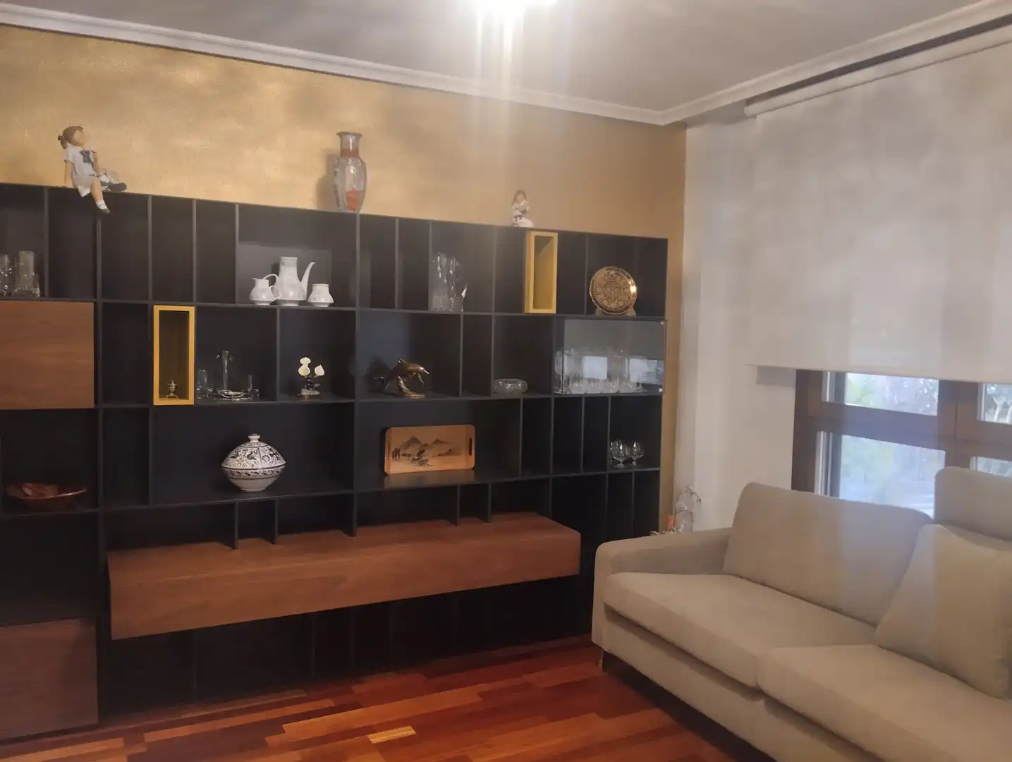 Living room of Detached homes for rent in Zaragoza  with Air Conditioner, Heating and Private garden