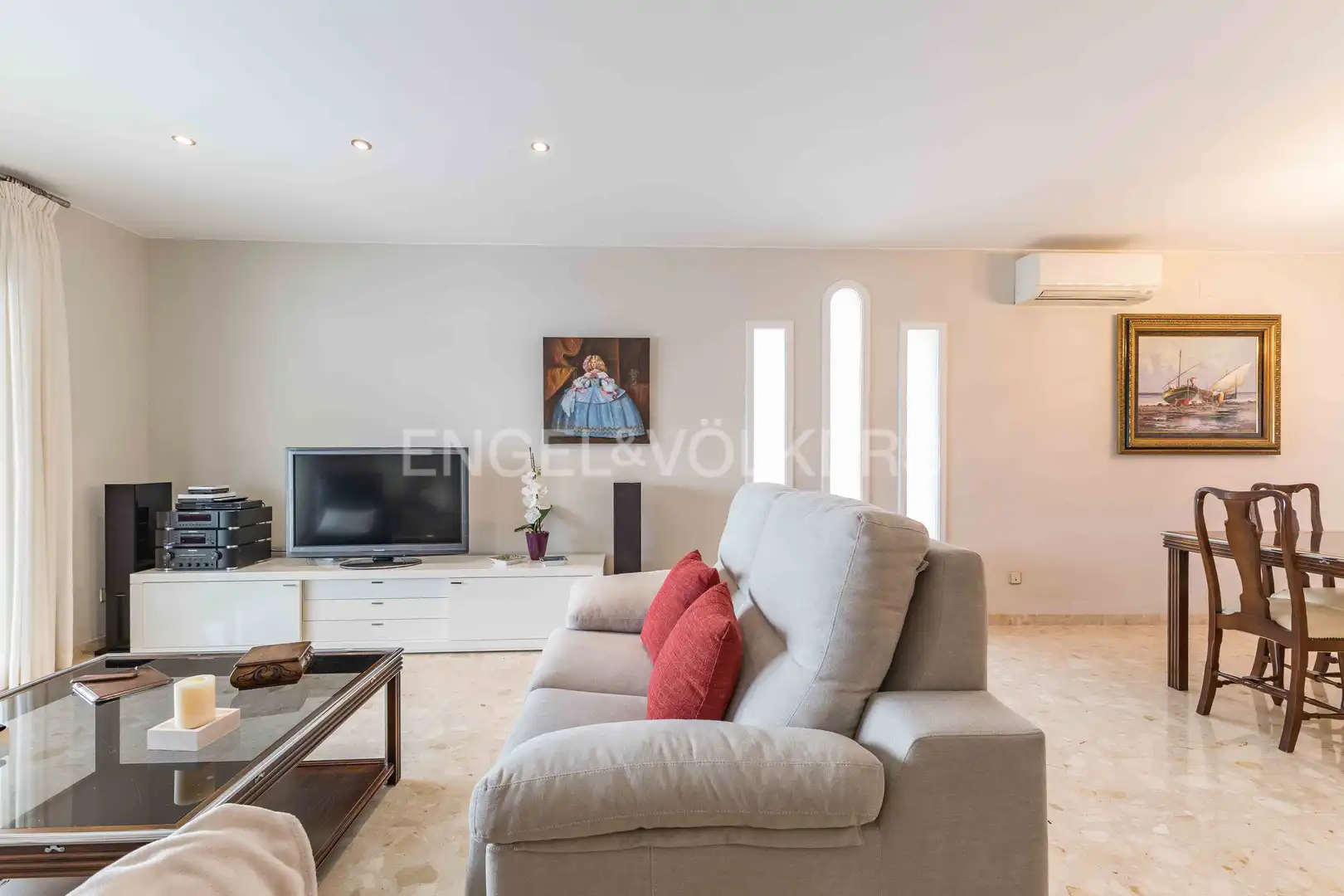 Sala de estar de Casa o chalet en venta en Creixell con Aire acondicionado, Calefacción y Jardín privado