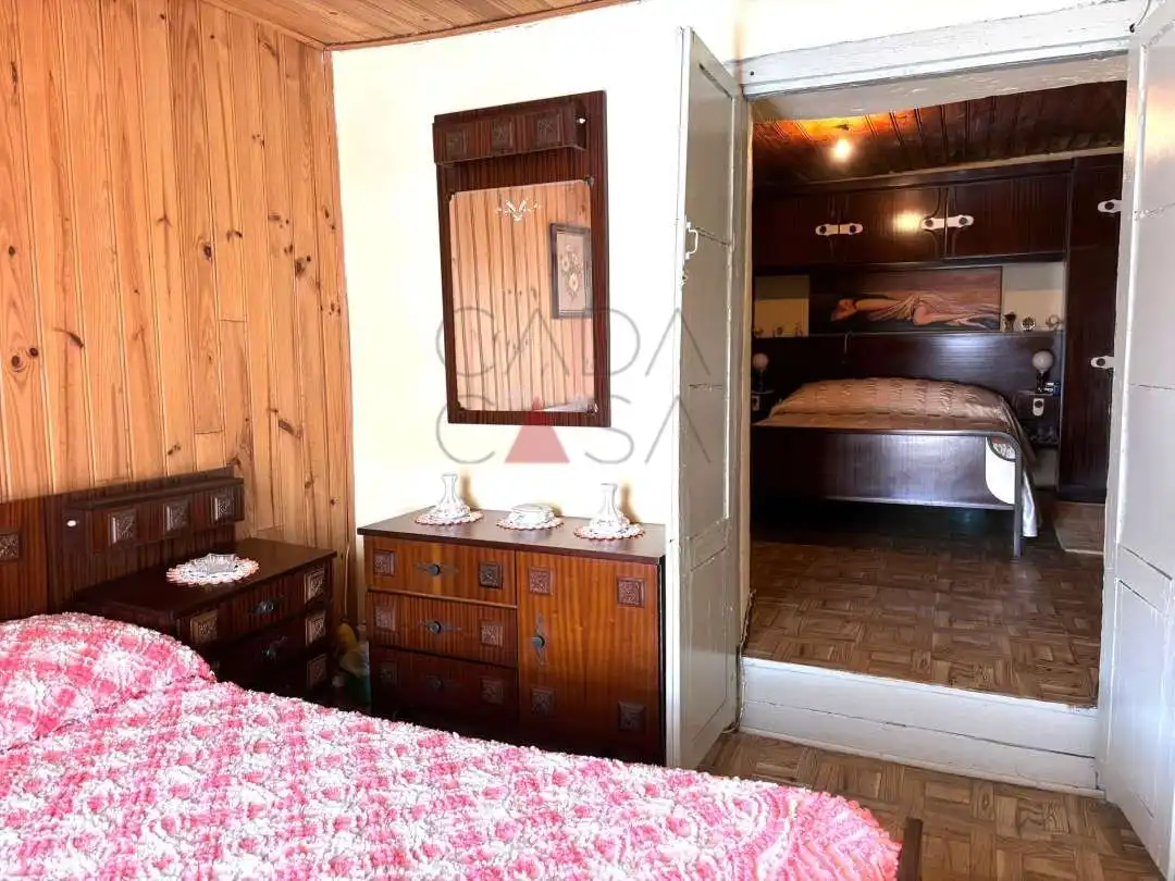 Dormitori de Casa adosada en venda en Campoo de Enmedio amb Terrassa, Traster i Moblat
