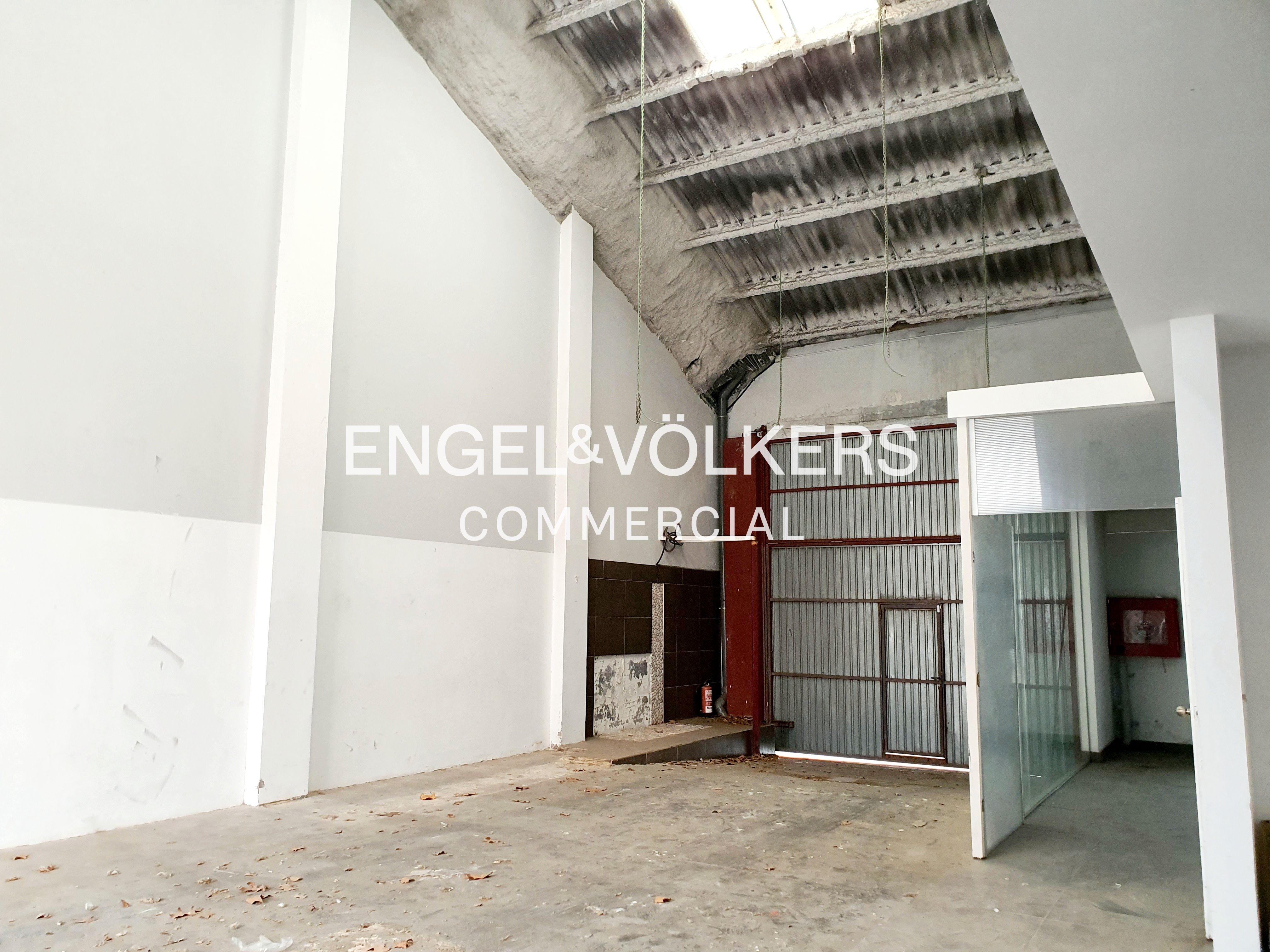 Industrial buildings to rent in  Barcelona Capital