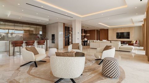 Foto 2 de Dúplex en venta en Las Lomas de Río Verde, Marbella