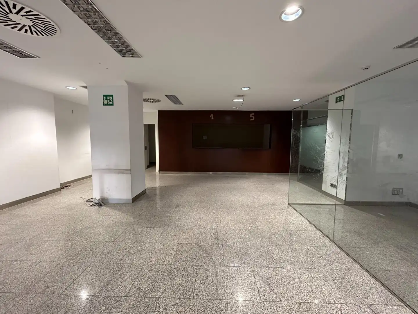 Local comercial de lloguer a Paseo del Doctor Fernández Iparraguirre, imagen 6