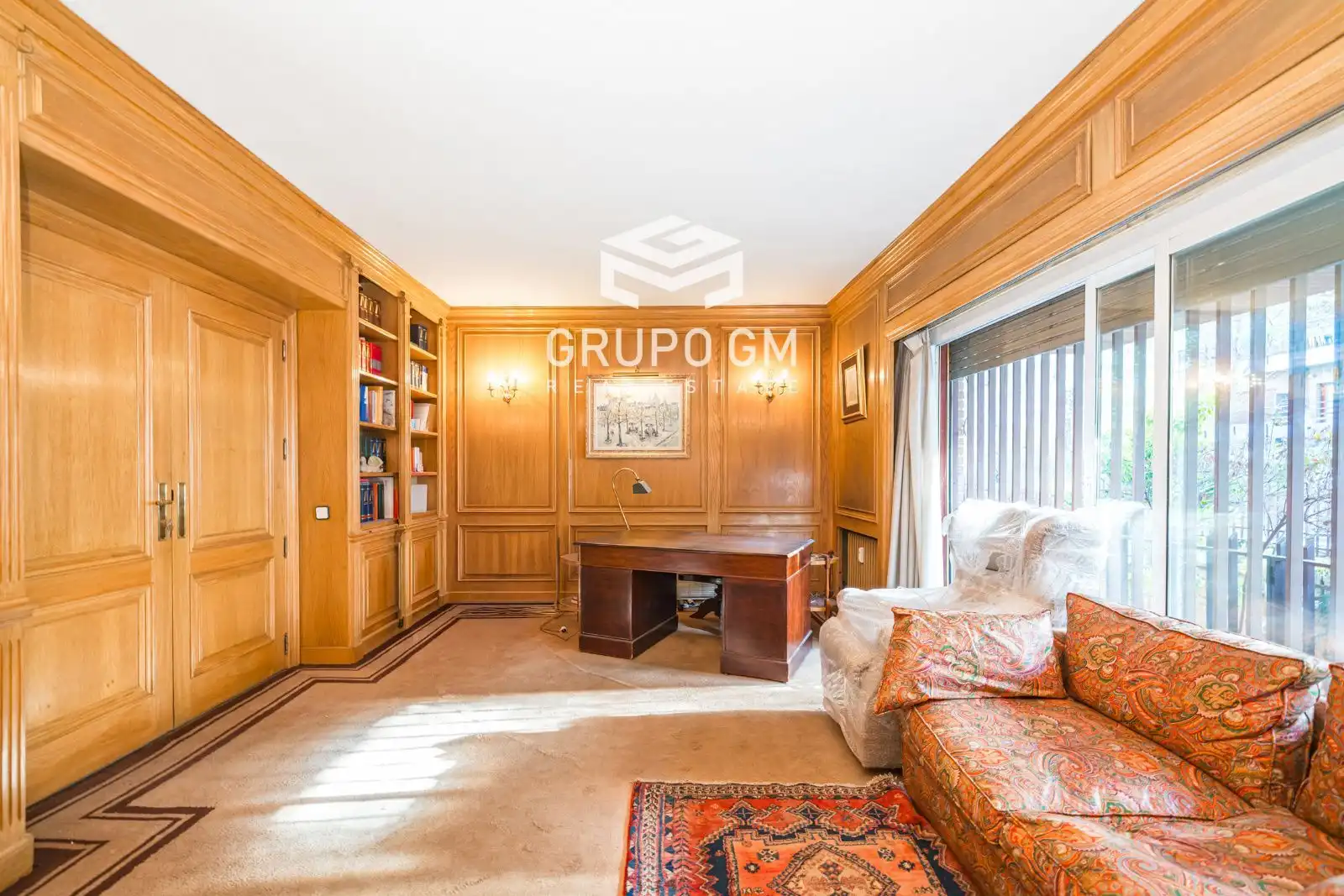 Living room of Flat for sale in Madrid  with Air Conditioner and Heating