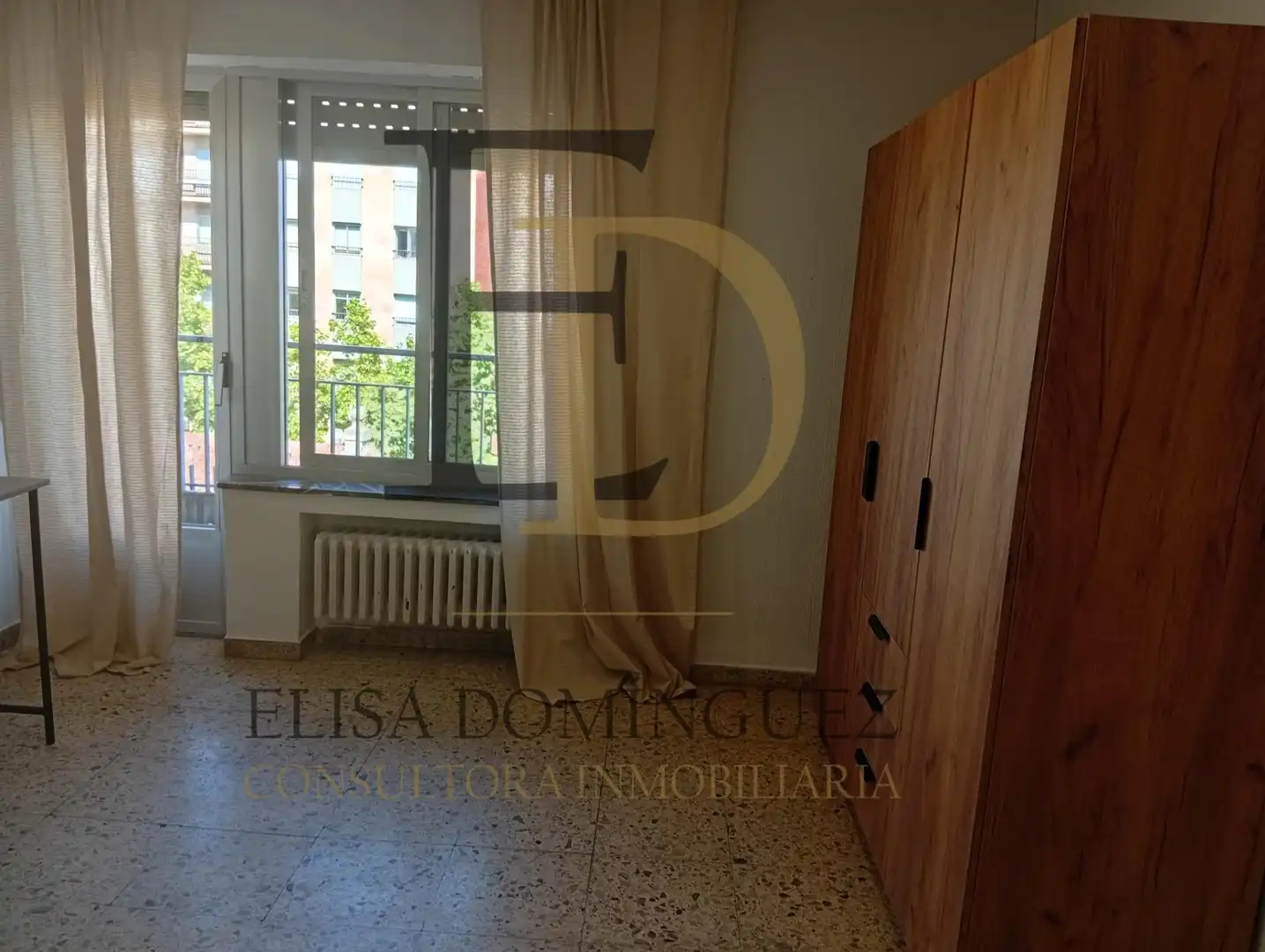 Habitación de Piso de alquiler en Salamanca con Calefacción, Amueblado y Balcón