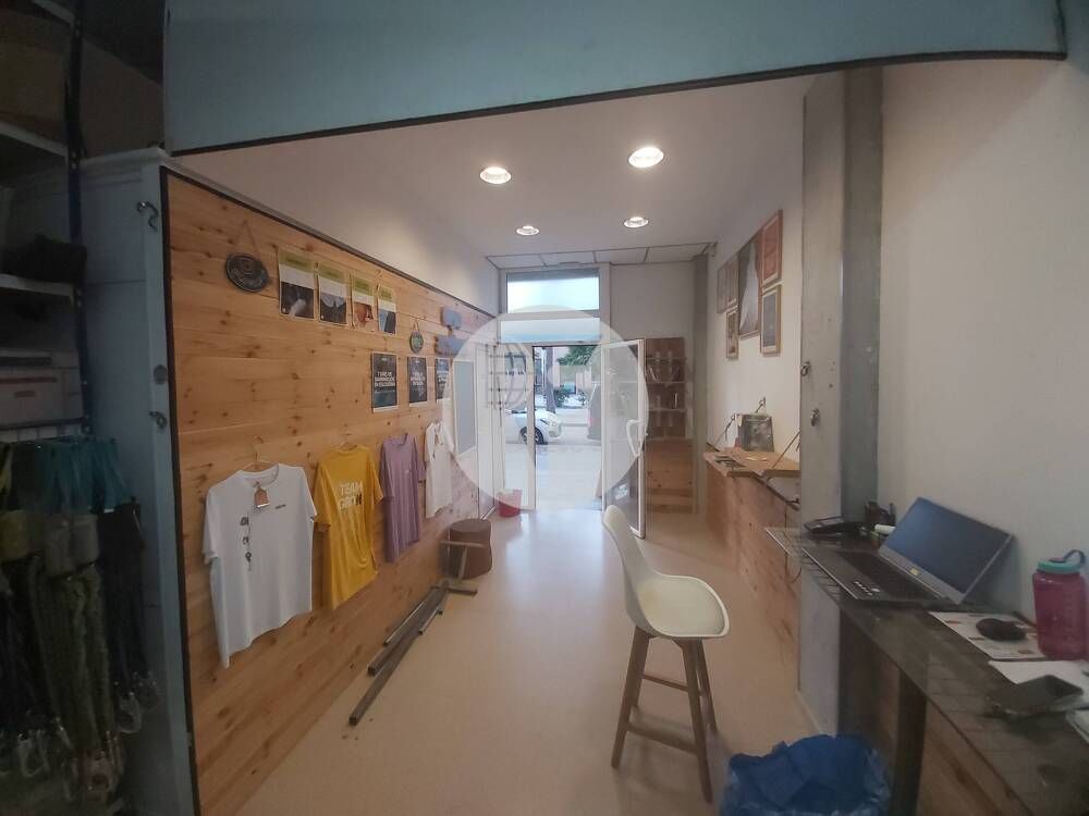 Local en venda en Cornellà de Llobregat