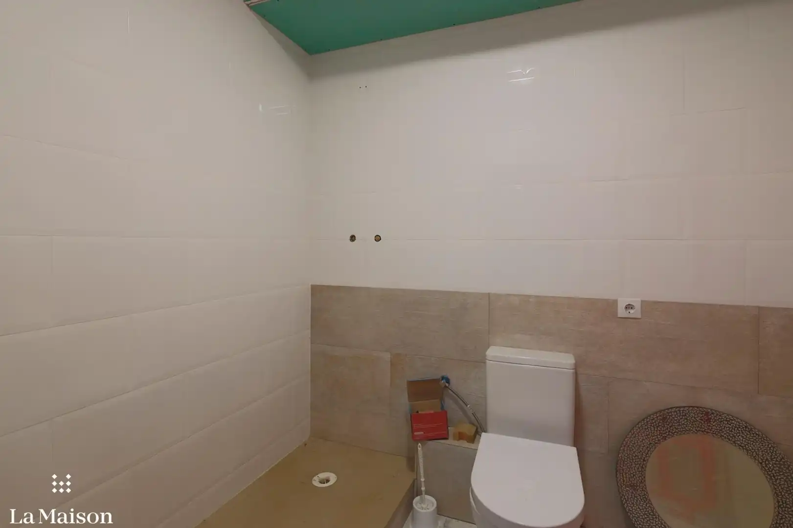 Bathroom of Houses for sale in Argentona  with Heating, Terrace and Storage room