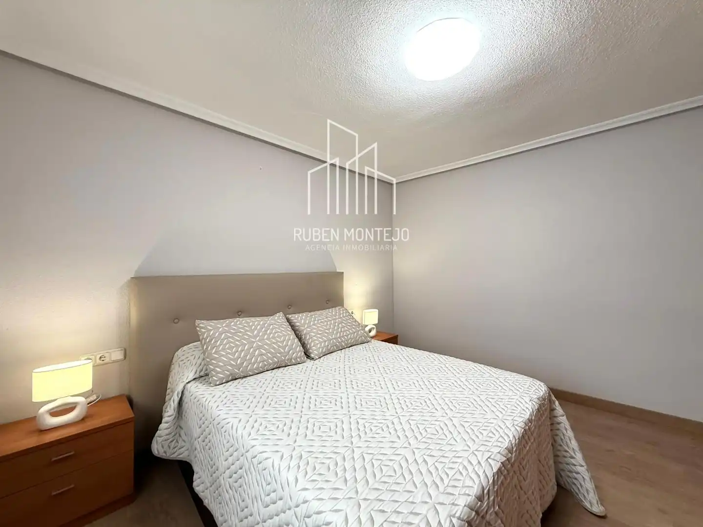 Habitación de Ático de alquiler en Salamanca con Calefacción, Terraza y Amueblado