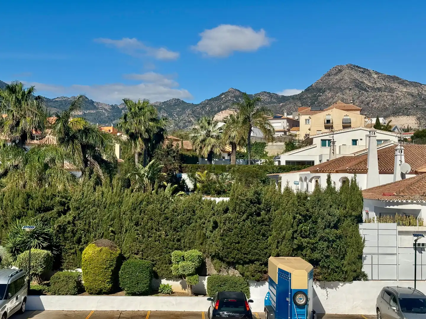 Vista exterior de Apartament en venda en Benalmádena amb Aire condicionat, Terrassa i Moblat